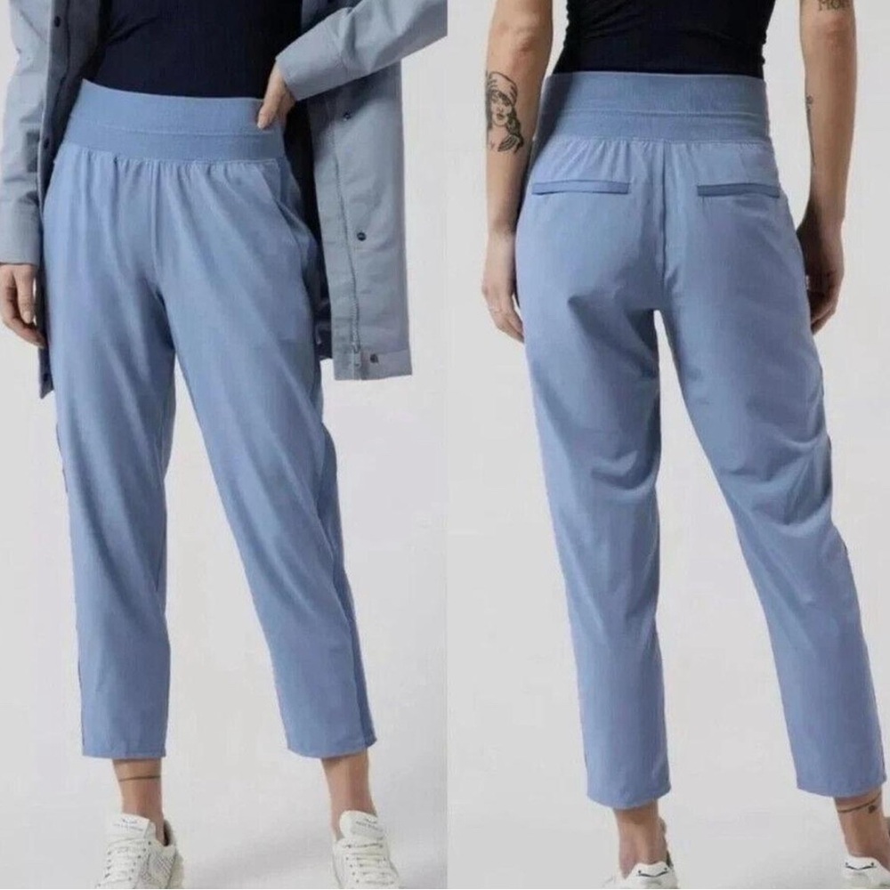 Athleta Light Blue Cropped Ankle Pants